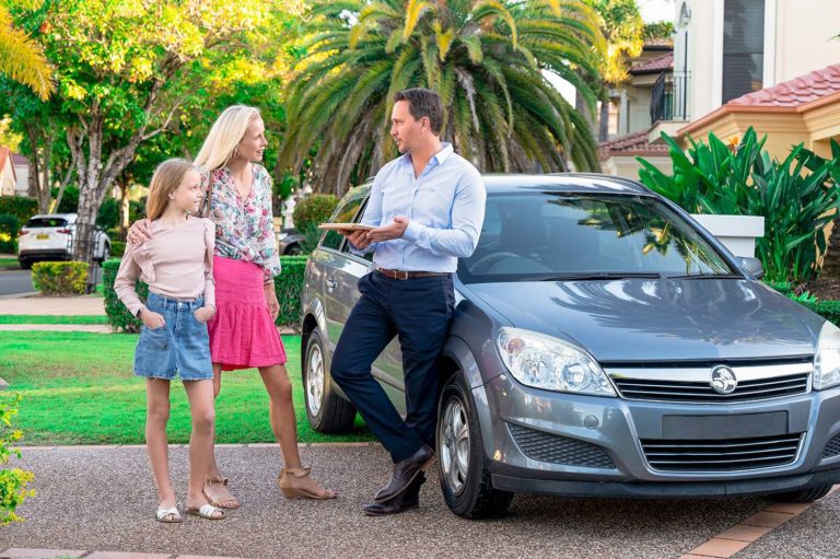 Adam Hall “What’s your car worth?” 4CRB 89.3FM Uptotheminute